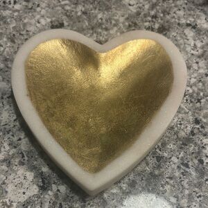 Brand new mudpie marble heart dish